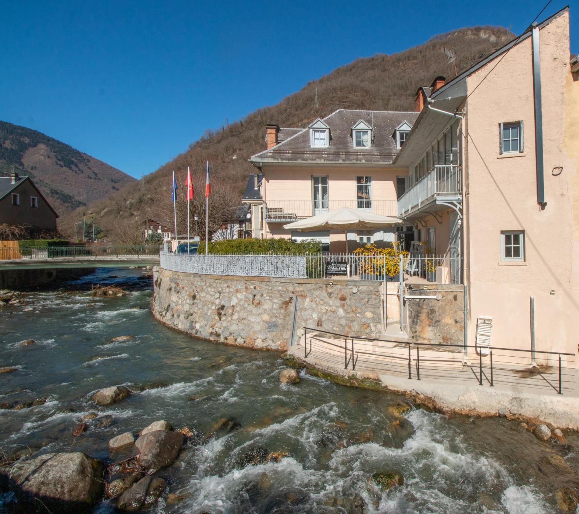 Hotel Le 41 Avenue Foch Bagnères-de-Luchon Exteriér fotografie